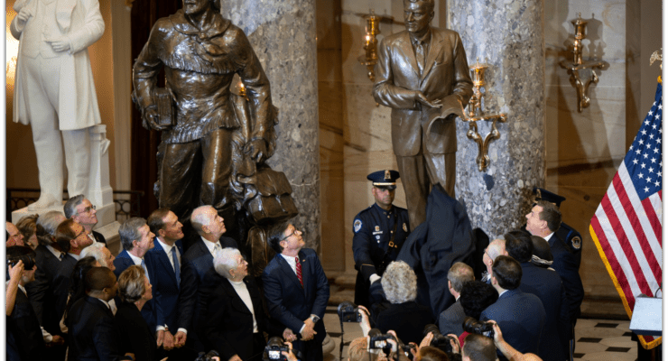 A Monument to Faith: Billy Graham Memorialized in Bronze at U.S. Capitol